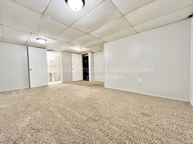 Building Photo - 1745 Dawes Ct SE