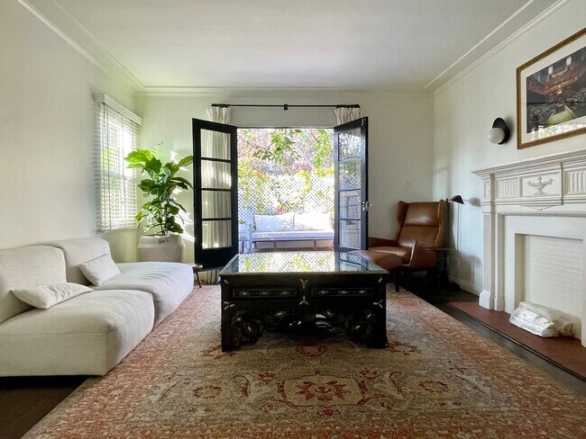 Primary Photo - 4450 Clarissa Ave.