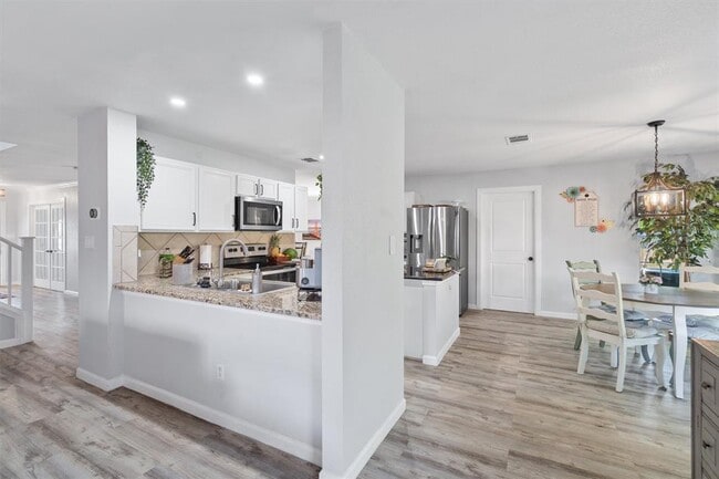 Building Photo - 1213 Faber Dr