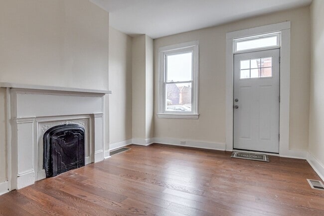 Building Photo - Beautiful 1 Bed - 2 Bathroom Home in Lawrenceville