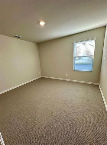 Building Photo - 708 Hemingway Ln