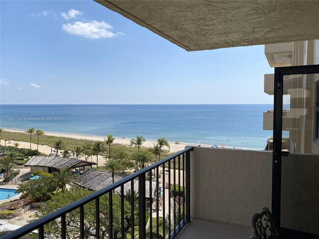 Building Photo - 4900 N Ocean Blvd