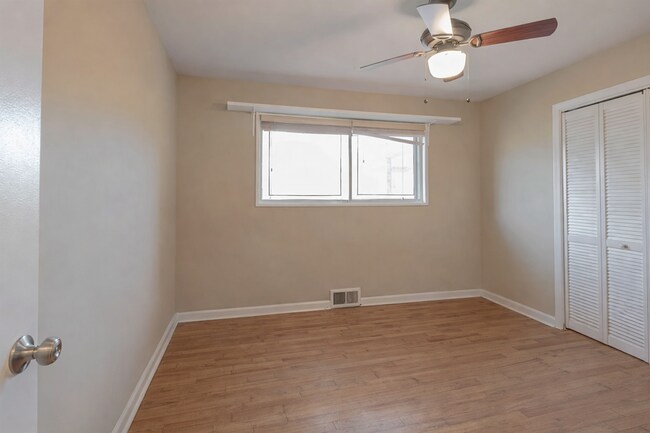 Building Photo - $500-off First Month Rent! 3 Bedroom 2 bathroom home in East Memphis!