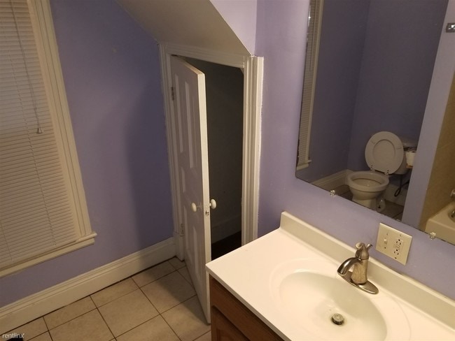 Building Photo - 3 br, 2 bath House - 1452 Forbes St 1452 F...