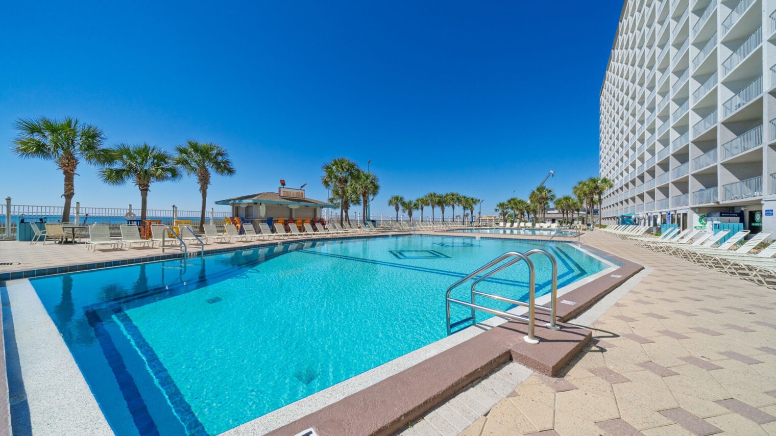 Building Photo - 8743 Thomas Dr