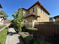 Building Photo - Beautiful 4bd/2.5ba Folsom Home with 2 Car Garage!