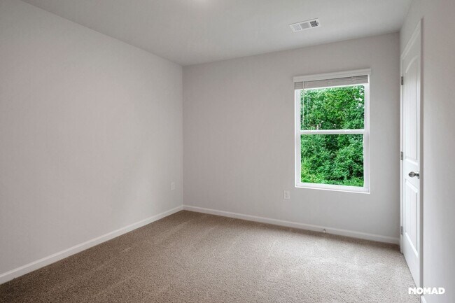 Building Photo - Charming 3BR Townhome in Buford