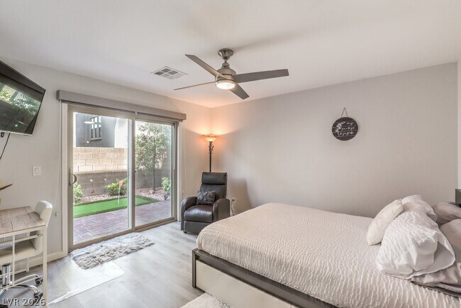 Building Photo - 8086 Misty Canyon Ave