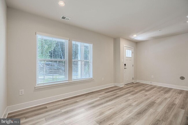 Building Photo - 11409 Starlight Pl