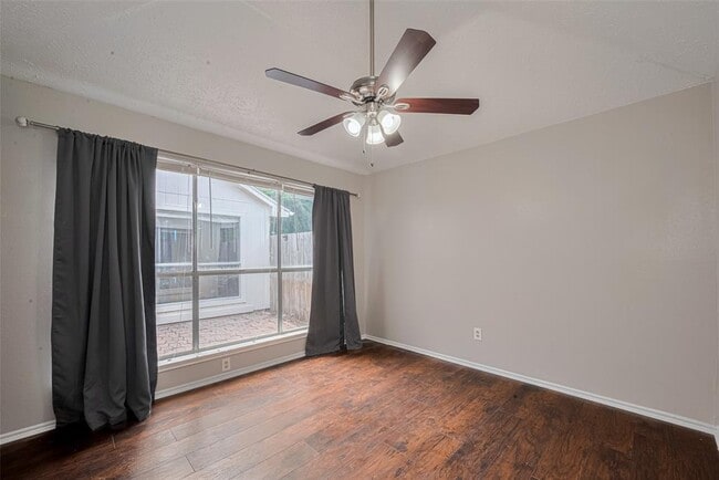 Building Photo - 9302 Bristlebrook Dr