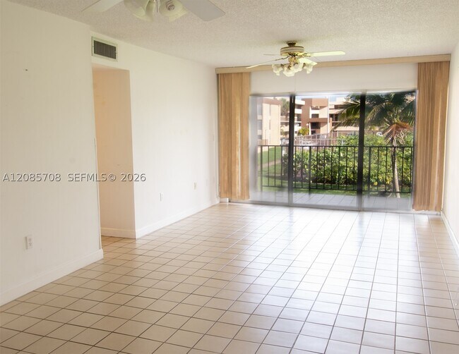 Building Photo - 506 NW 87th Ave
