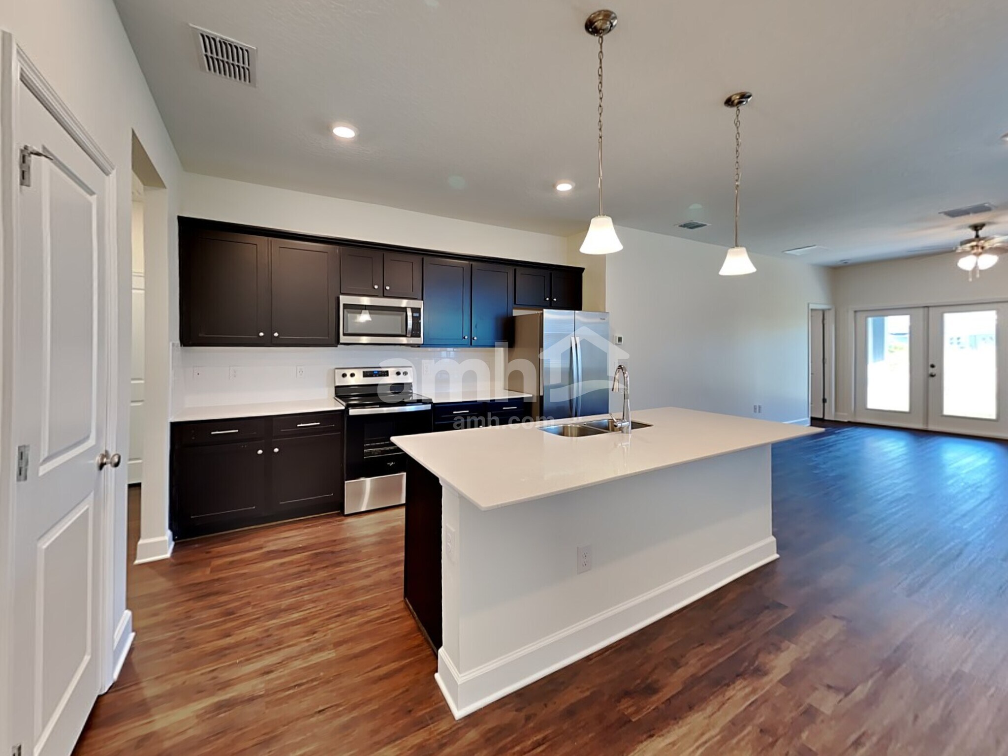 Building Photo - 2105 Saffron Walden Dr