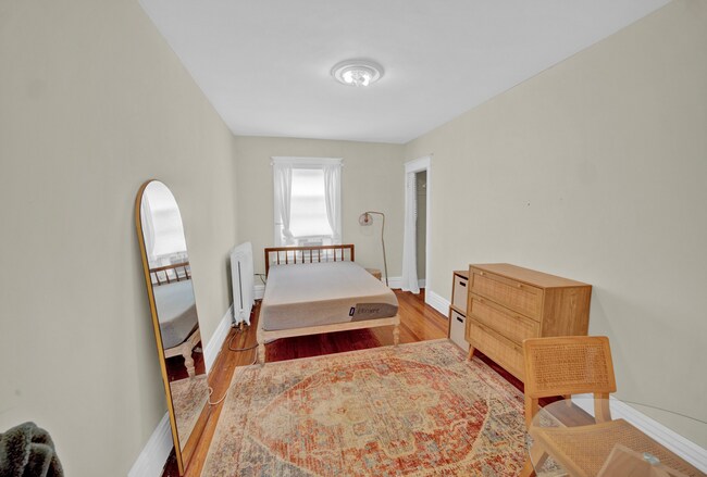 Building Photo - 819 Gaffield Pl