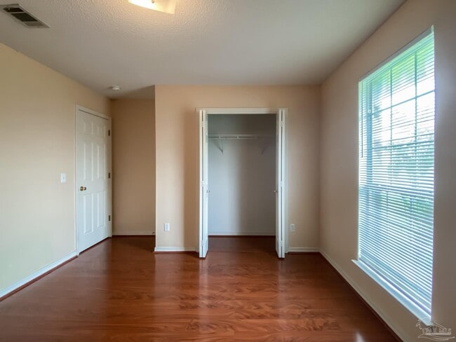 Building Photo - 9121 Sebring Dr