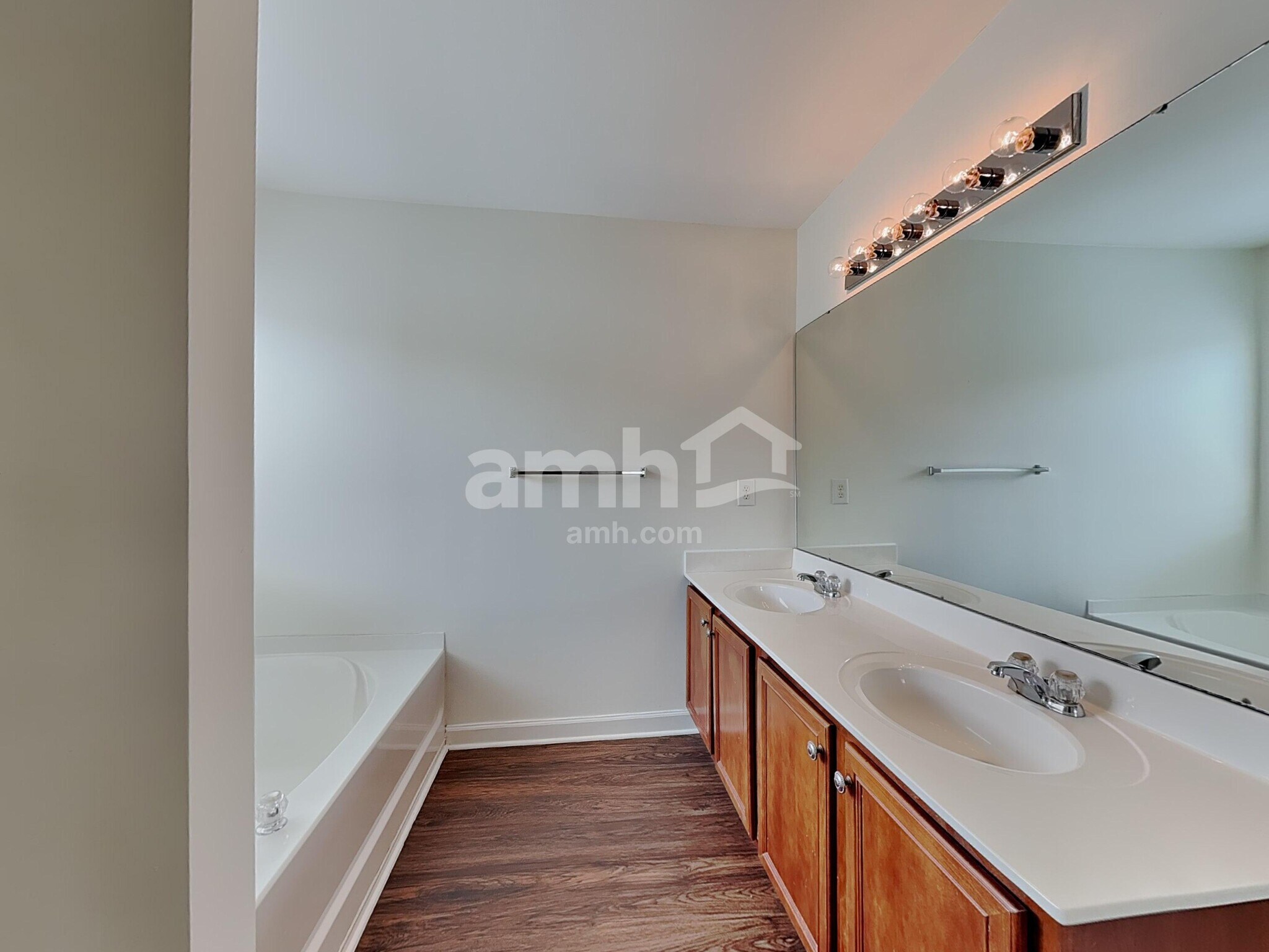 Building Photo - 6840 Horseback Ln