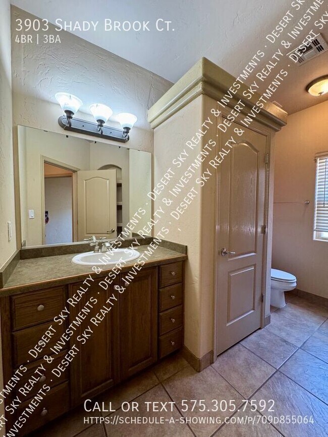 Building Photo - 3903 Shady Brook Ct