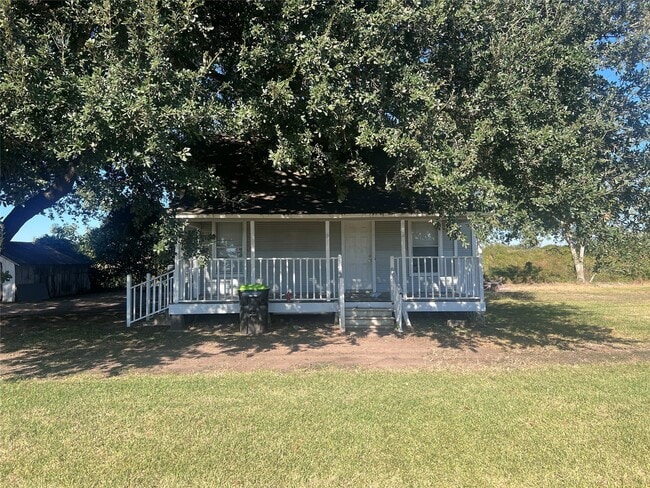 Primary Photo - 515 Harrison Ln