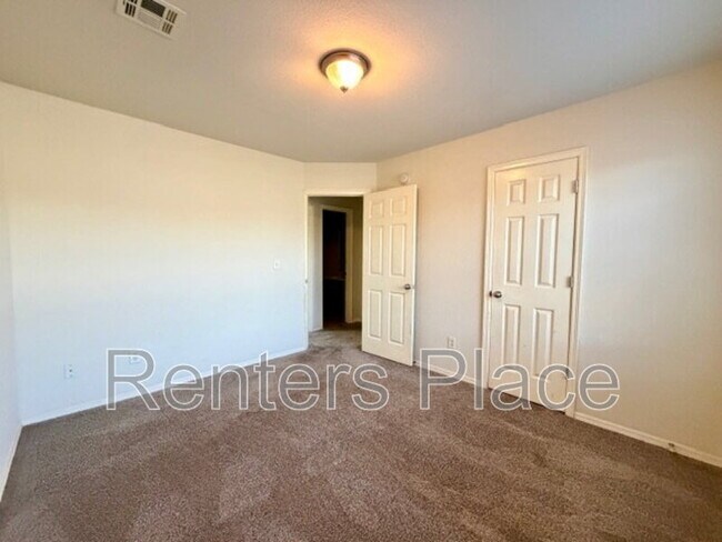 Building Photo - 14308 E 112th Pl N