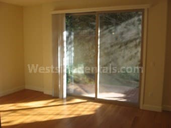 NA - 2030 Dracena Dr