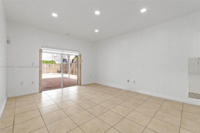 Building Photo - 18348 SW 139th Pl