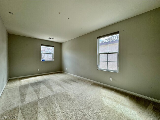 Building Photo - 353 Ambitious St