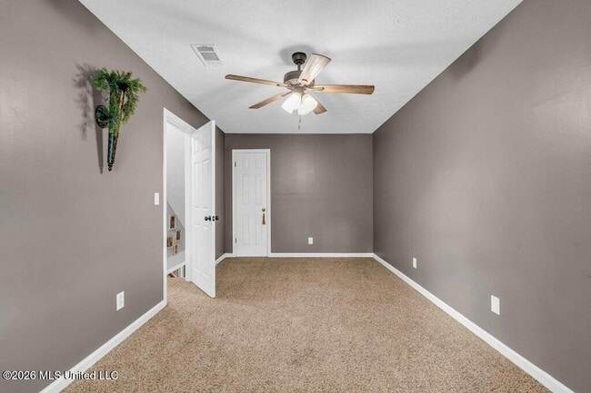 Building Photo - 108 Countryside Ln