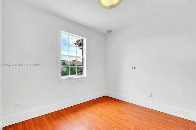 Building Photo - 9329 SW 221st St