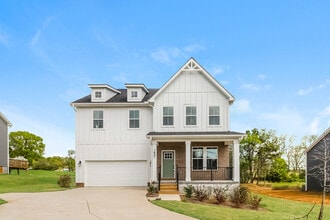 Building Photo - 1807 Country Club Rd