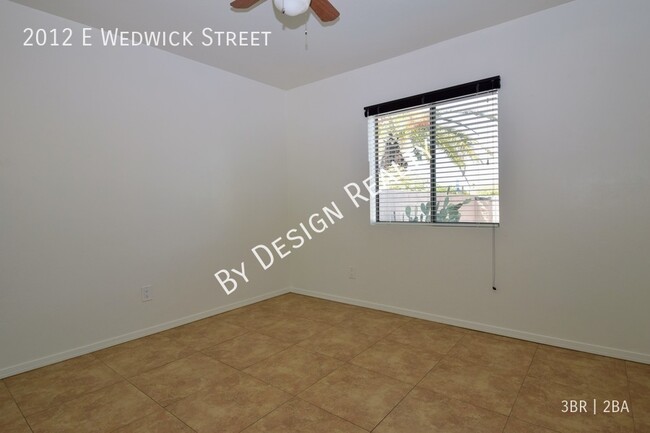 Building Photo - Remodeled Desert Shadows 3 Bed 2 Bath Town...