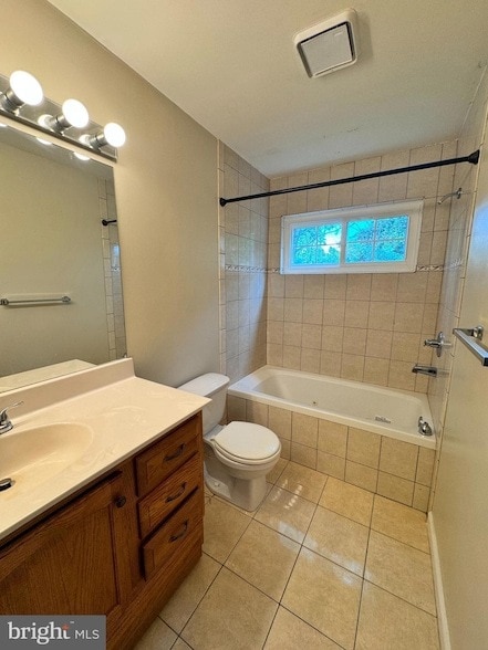 Building Photo - 10547 Beacon Ridge Dr
