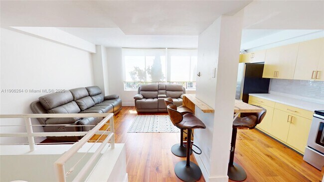 Primary Photo - 2801 Florida Ave