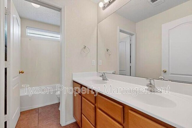 Building Photo - 3425 Oasis Springs Rd NE