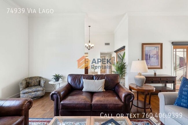 Building Photo - 74939 Vía Lago