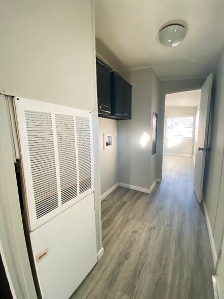 Building Photo - 777 E Yerby St