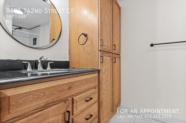 Building Photo - 8481 142nd St Ct