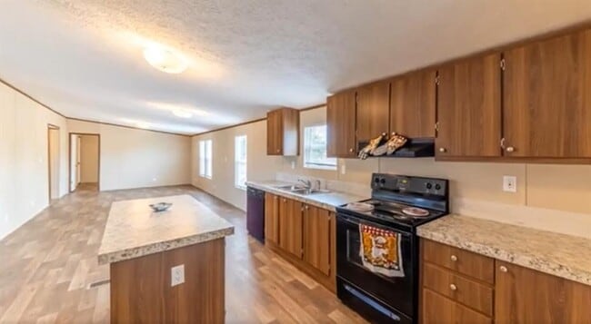 Building Photo - 146 Guajolote ST