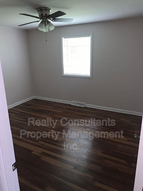 Building Photo - 1813 Walker Ave