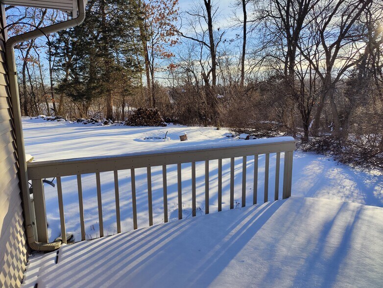 Winter Wonderland - 120 Hilly Oak Dr