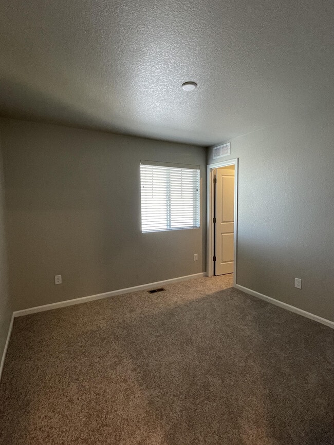 Building Photo - 27226 E Bayaud Ave