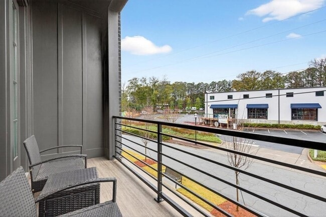 Building Photo - 2641 Mackintosh Ct