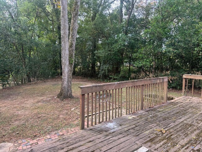 Building Photo - 1807 Jackson Bluff Rd