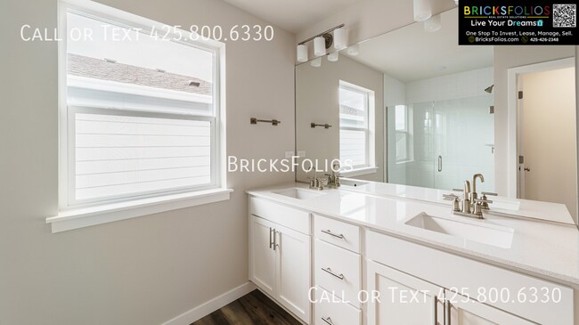 Building Photo - 5203 86th Ave NE