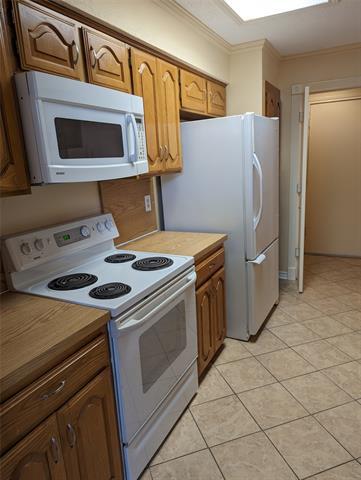 Building Photo - 2601 Nova Dr