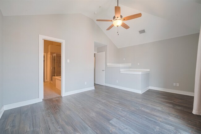 Building Photo - 3501 Link Valley Dr.