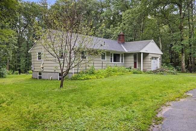 Building Photo - 718 Lowell St