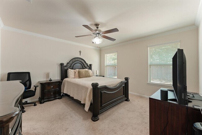 Building Photo - 2202 Cherryville Dr