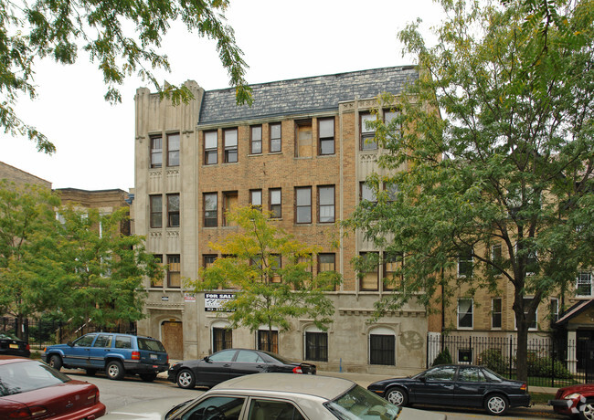 Building Photo - 5054 N Winthrop Ave