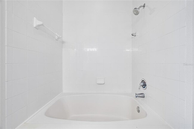 Building Photo - 2532 Grand Central Pkwy