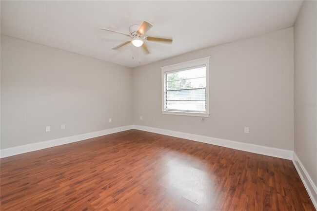 Building Photo - 4820 Camus St