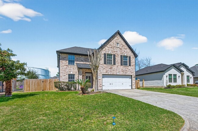 Building Photo - 19215 Hikers Trail Dr